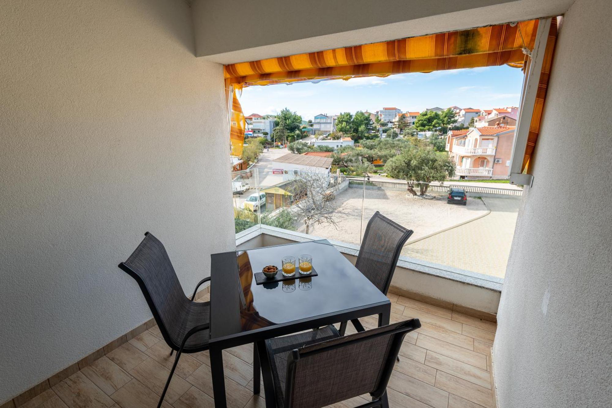 Apartments Holidays Roko Grebaštica Quarto foto
