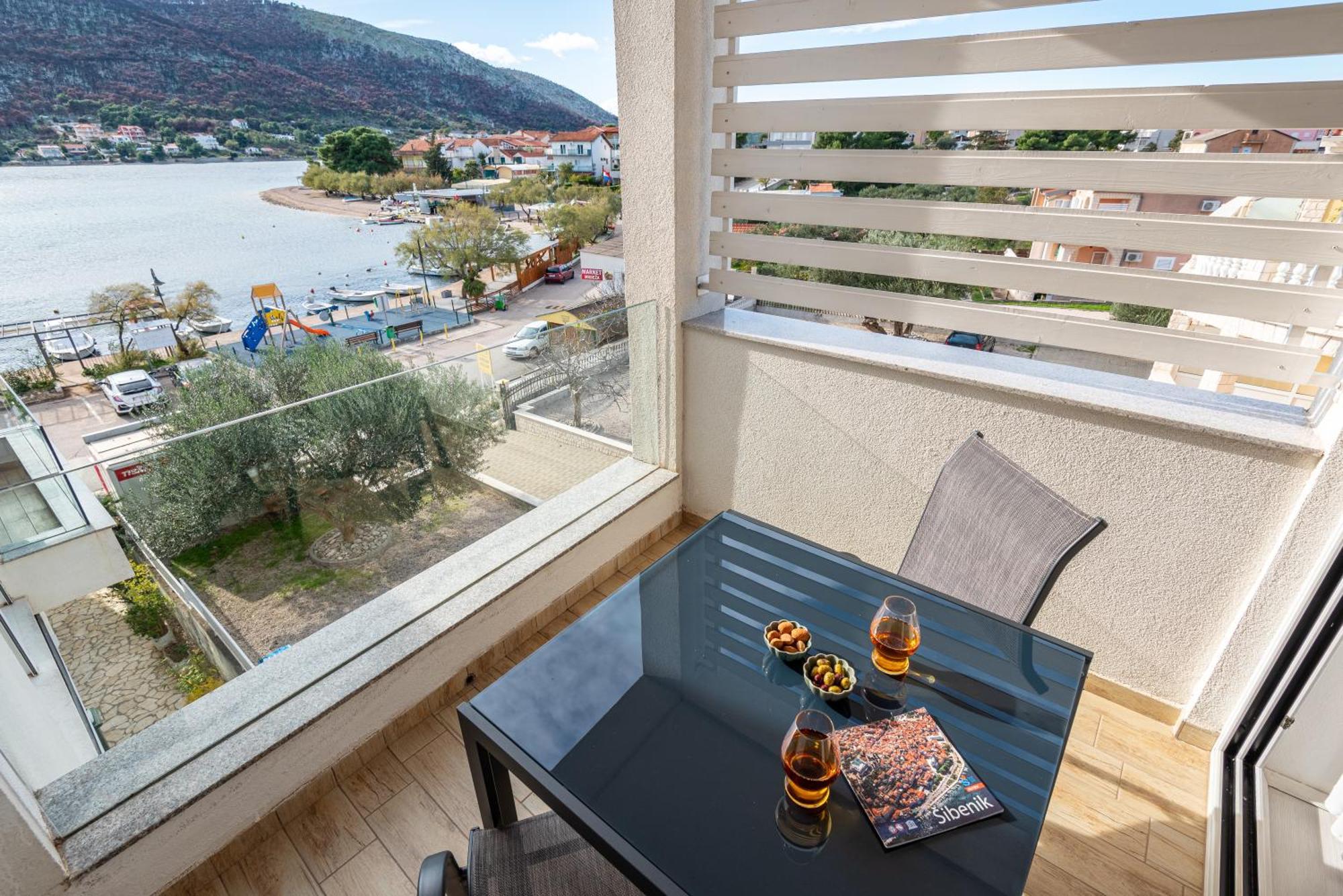 Apartments Holidays Roko Grebaštica Quarto foto